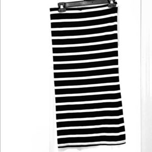 Black and white tube dress